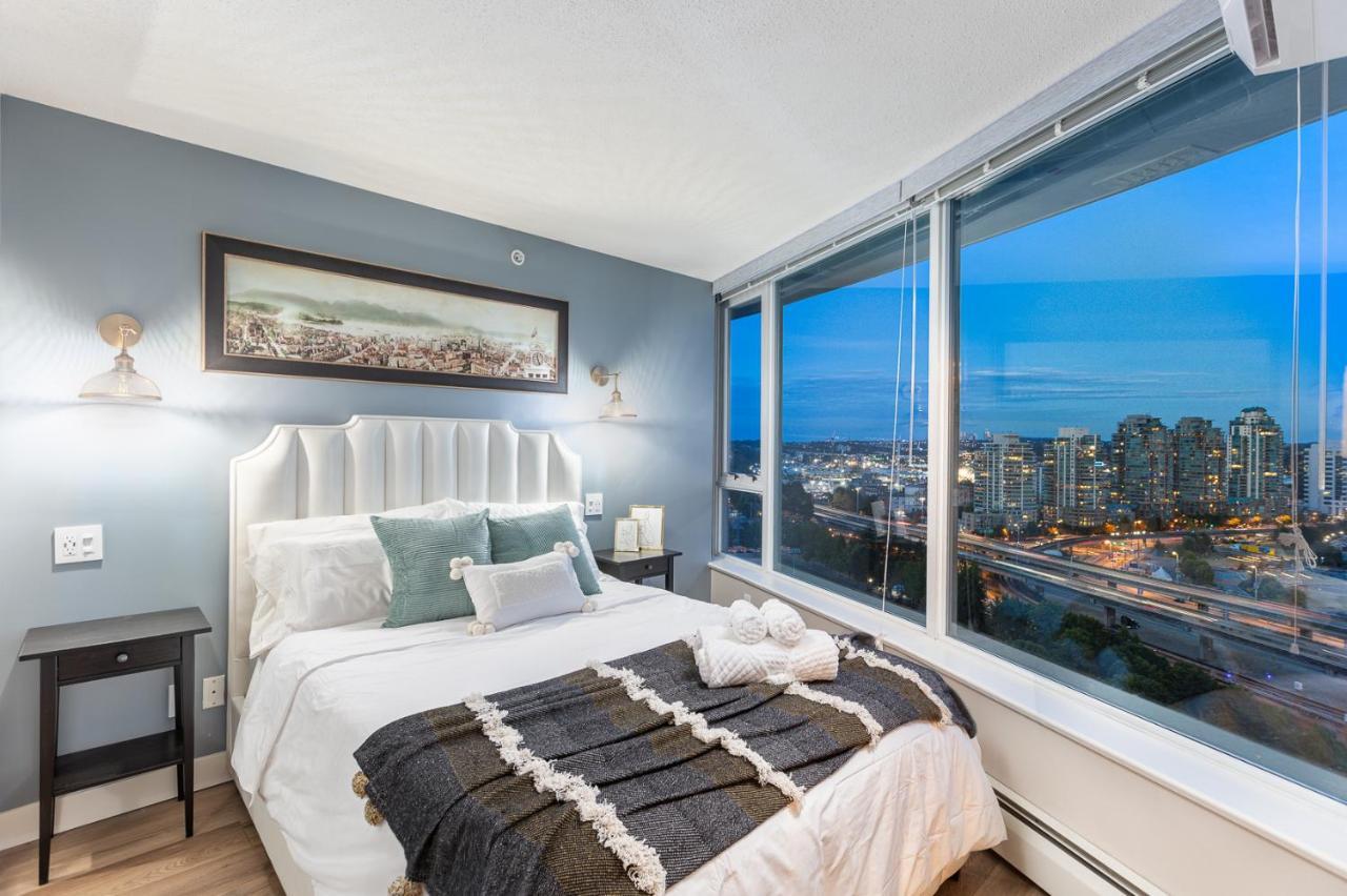 Condo In Downtown Vancouver - Near Rogers Arena Екстериор снимка
